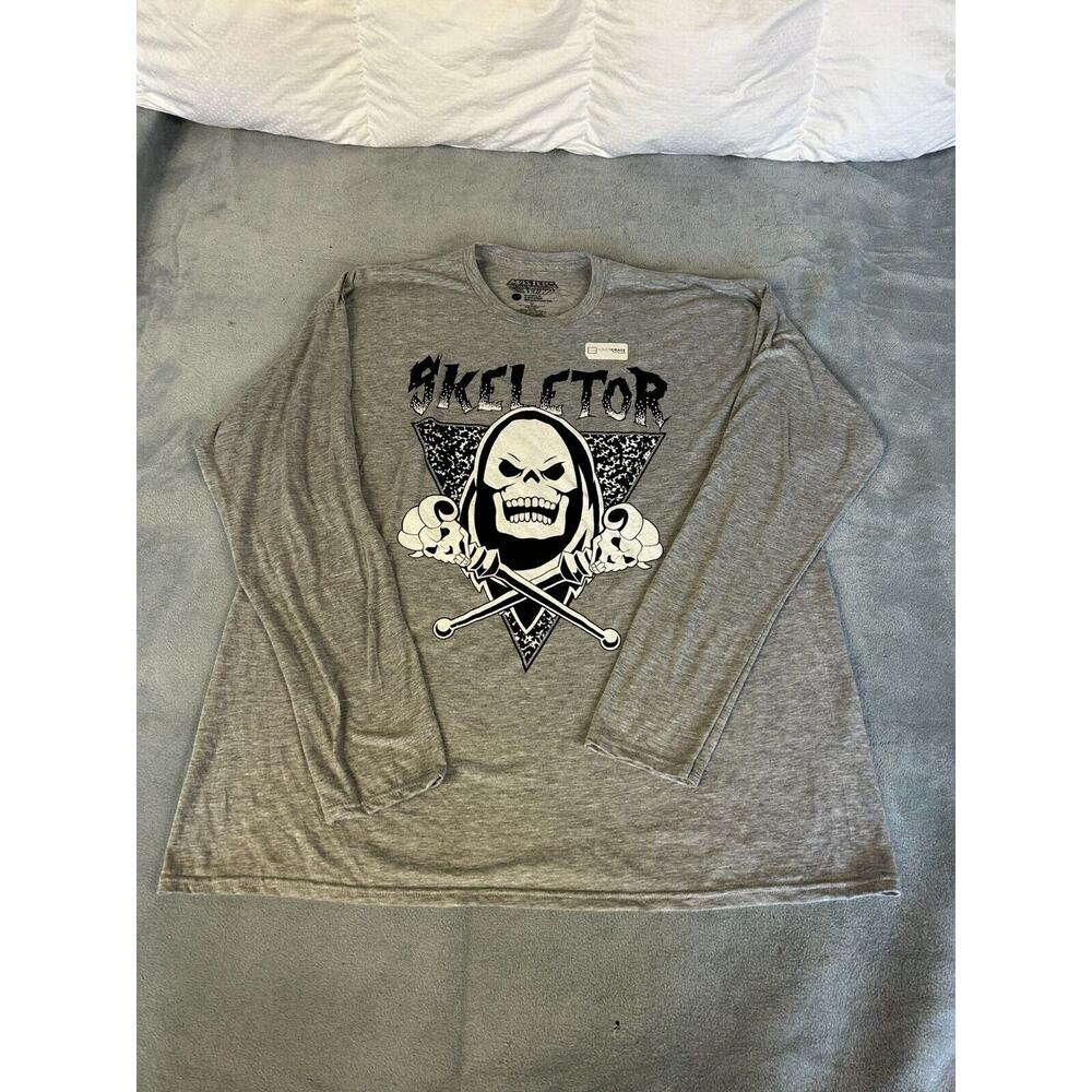 NWOT Loot Crate Exclusive Skeletor Long Sleeve Men's XL